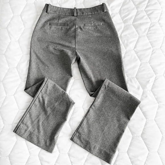 Gray Dress Pants Size 4 Flare Stretch Polyester Rayon Spandex - Picture 3 of 3